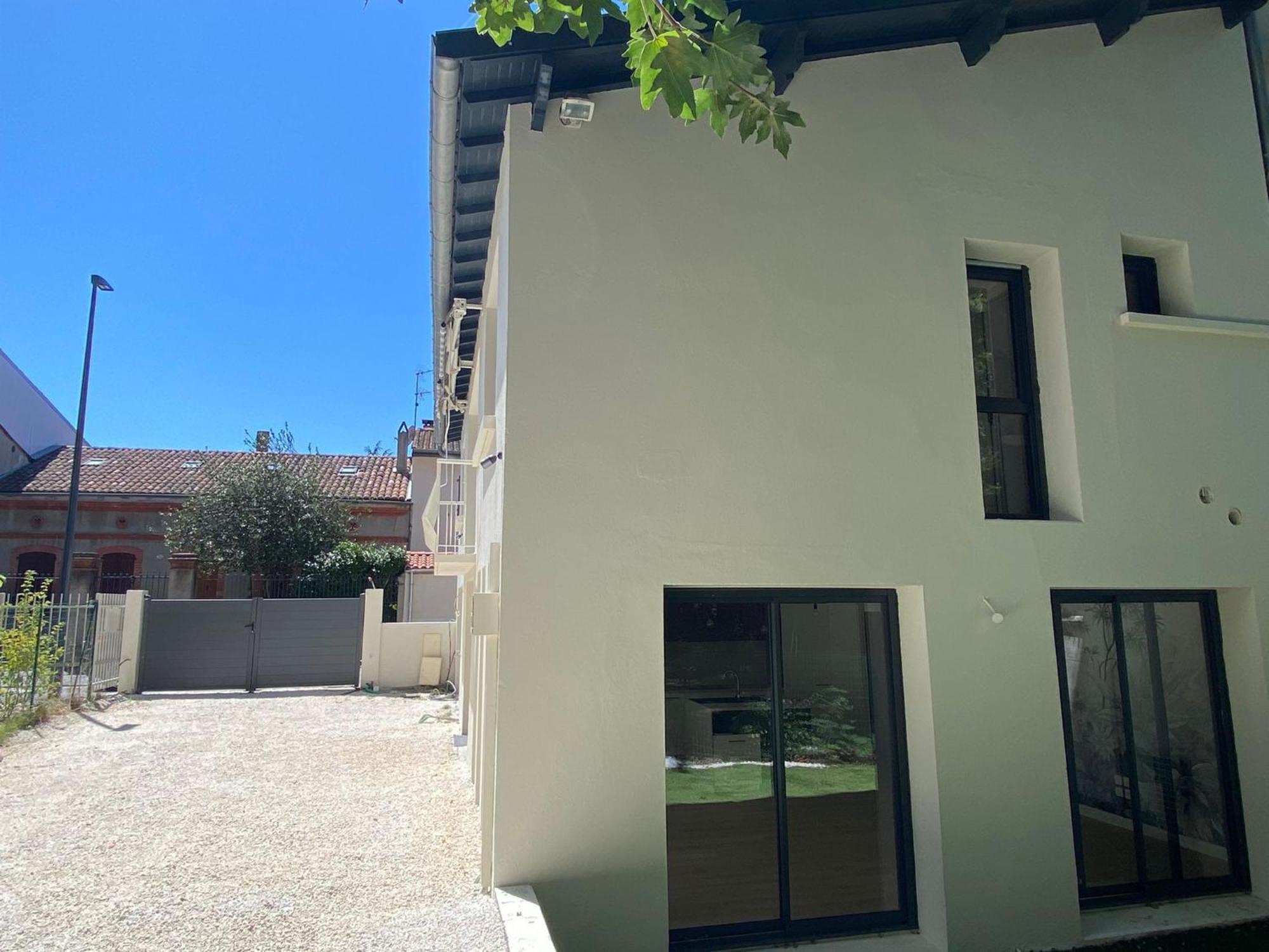 Elegante Maison De Ville Renovee Toulouse Buitenkant foto